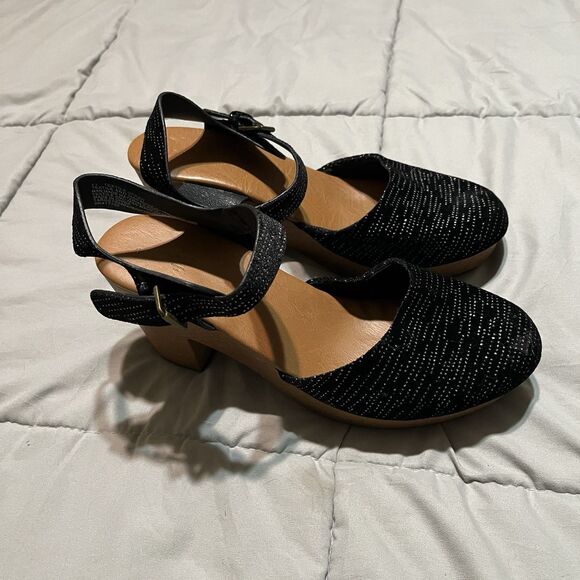 Universal Thread Womens Size 11 Marcia Clogged Heel Jet Black Sparkle Clogs - Picture 2 of 9